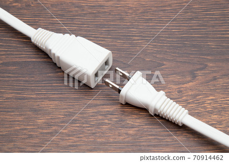 Outlet plug extension cord Outlet plug extension cord 70914462