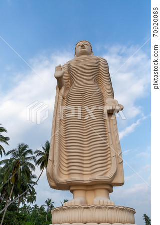 Buddha Statue - Tsunami Memorial in Peraliya, Sri Lanka Buddha Statue - Tsunami Memorial in Peraliya, Sri Lanka 70920088