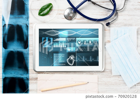 Medical diagnostics in modern hospital. 70920128