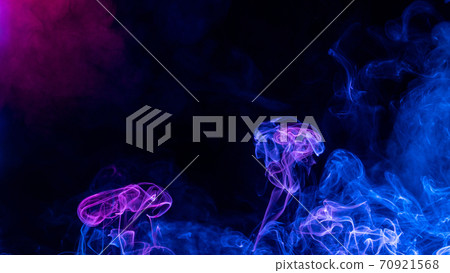 Smoke blue red background halloween smoke background Halloween けむり バック 70921568