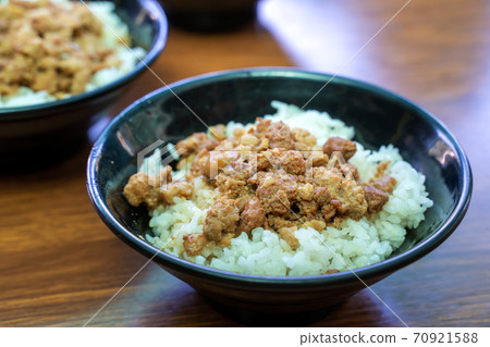紅燒豬肉飯台式肉so蒲燒飯風扇 紅燒豬肉飯台式肉so蒲燒飯風扇 70921588