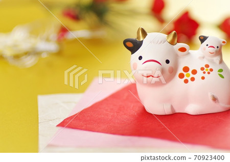 新年形象 70923400