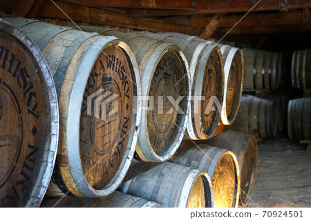 Yoichi Distillery 70924501