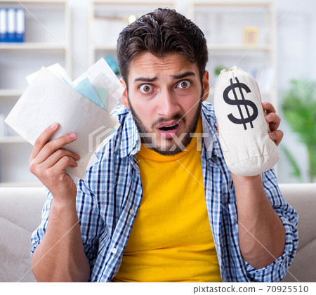 Man angry at bills he needs to pay 70925510