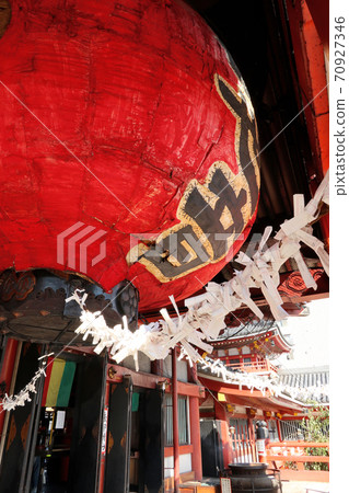 Osu Kannon, one of Japan's three major Kannon <Nagoya City, Aichi Prefecture> 70927346