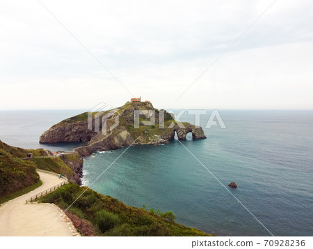 Gaztelugatxe island on Vizcaya, Spain Gaztelugatxe island on Vizcaya, Spain 70928236