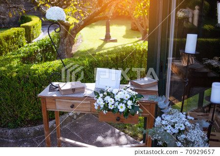 Outdoors wedding decoration retro style 70929657