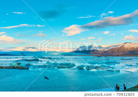 Incredible natural landscape largest glacier on the island in Iceland in winter Incredible natural landscape largest glacier on the island in Iceland in winter 70932805