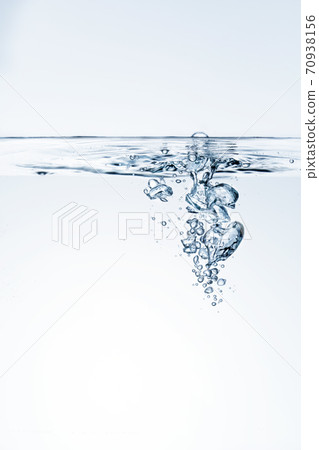 礦泉水氣泡，水氣泡和副本空間 70938156