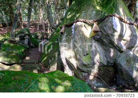 Kamiya Tachinomiya Shrine / Precincts Hachiman Shrine (Kamiya Banza) 70938723