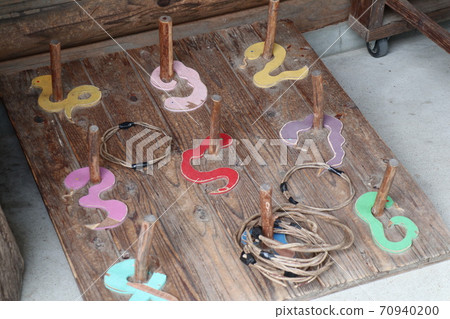 Nostalgic quoits play 70940200