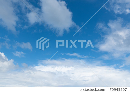 Blue sky sky background background material Blue sky sky background background material 70945307