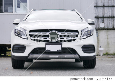 白車/前排車身 70946137