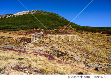 Autumn leaves of Hakusan Autumn leaves of Hakusan 70946920