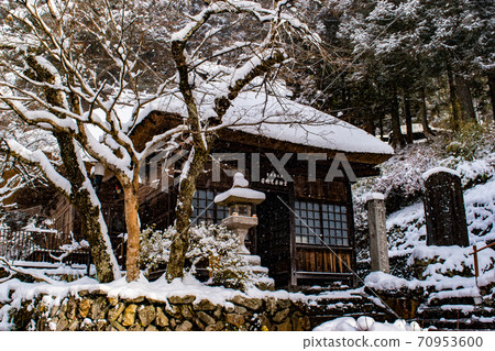 下雪的日向八戶堂 下雪的日向八戶堂 70953600