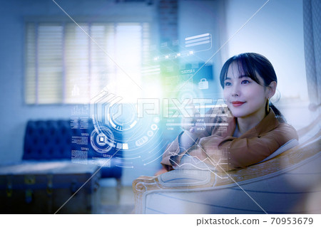 Digital transformation and the image of women Digital transformation and the image of women 70953679