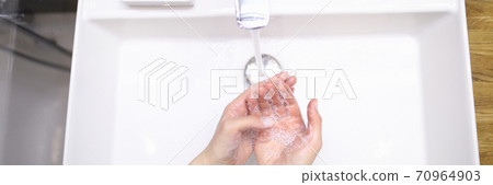 Flu and virus handover 70964903