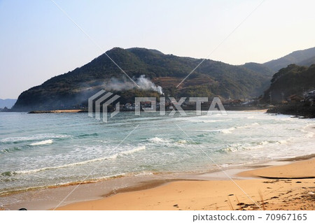 Smoke landscape burning grass in the distance Smoke landscape burning grass in the distance 70967165
