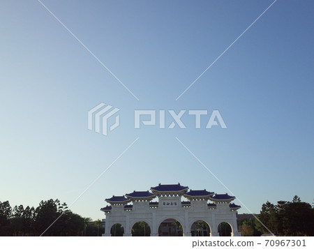 Gate_Liberty Square_Taipei 70967301