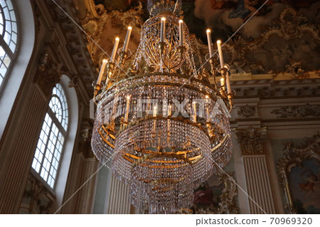 Fresco ceiling painting and chandelier of Nymphenburg Palace (Munich, Germany) Fresco ceiling painting and chandelier of Nymphenburg Palace (Munich, Germany) 70969320