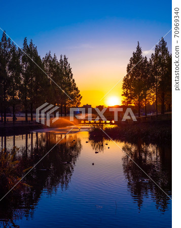 Uchiage River flood control greenery evening view 70969340