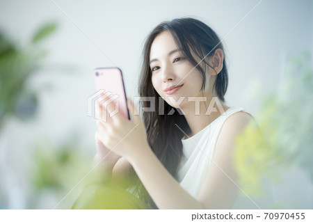 美女 美女 70970455