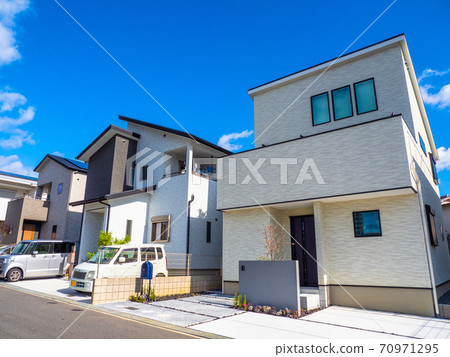 New house 70971295