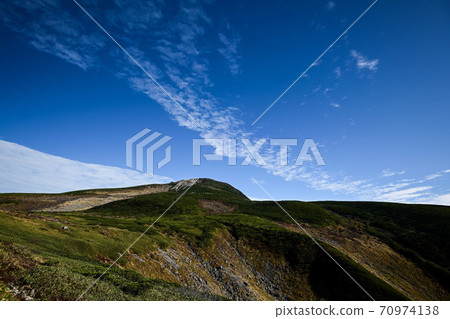 Autumn leaves of Hakusan Autumn leaves of Hakusan 70974138