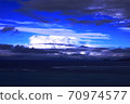 雲 70974577