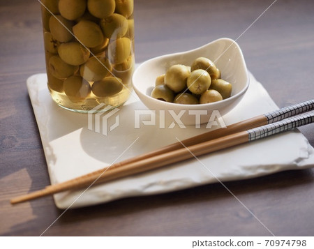 Mediterranean food pickled olives, side dish 70974798