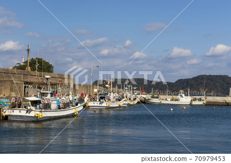 Tajiri Fishing Port, Iwami Town, Iwami District, Tottori Prefecture Tajiri Fishing Port, Iwami Town, Iwami District, Tottori Prefecture 70979453
