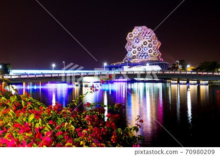 臺灣高雄海洋流行音樂中心Taiwan Kaohsiung Pop Music Center 70980209