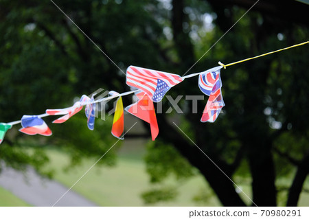 Flags of the world blown by gusts Flags of the world blown by gusts 70980291