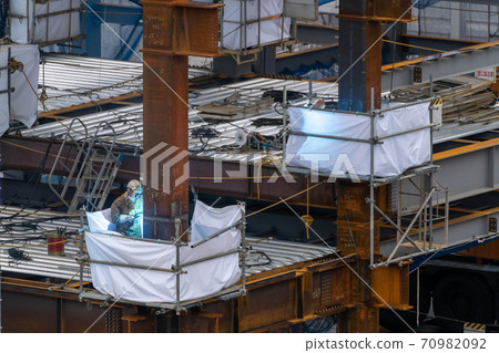 現場焊接,建築,鋼架 現場焊接,建築,鋼架 70982092