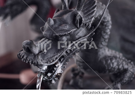 Asakusa Shrine Chozuya 70983825