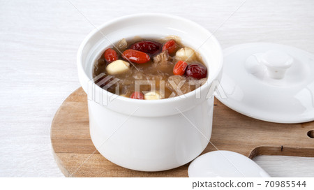 White fungus, white fungus, lotus seeds, red dates, wolfberry soup, sweet soup, snow fungus soup トレメラスープ White fungus, white fungus, lotus seeds, red dates, wolfberry soup, sweet soup, snow fungus soup トレメラスープ 70985544