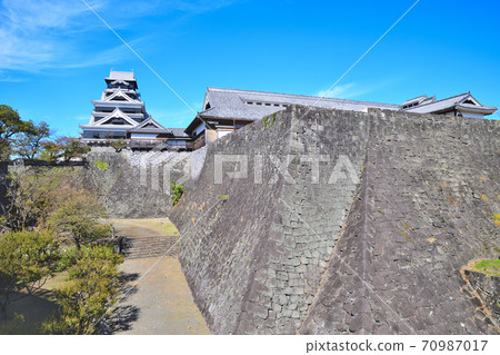 熊本市熊本城正在恢復 熊本市熊本城正在恢復 70987017