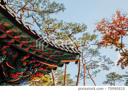 Korean traditional roof eaves at Jingwansa Temple in Seoul, Korea 70990810