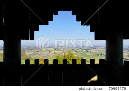 Autumn at Shinarashiyama Sky Park Observatory 70993276