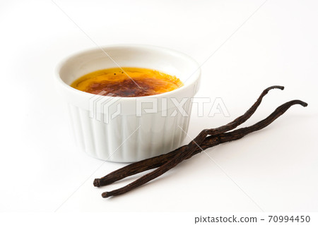Traditional French creme brulee dessert with caramelized sugar on top isolated on white background 70994450