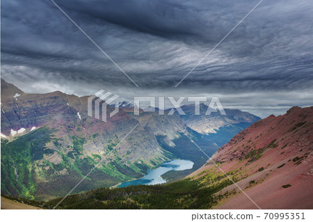 Glacier Park 70995351