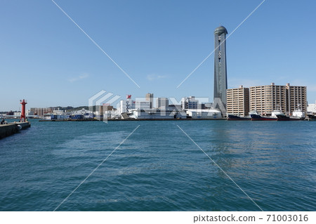 下關市地標夢之塔和燈塔周圍的風景 71003016