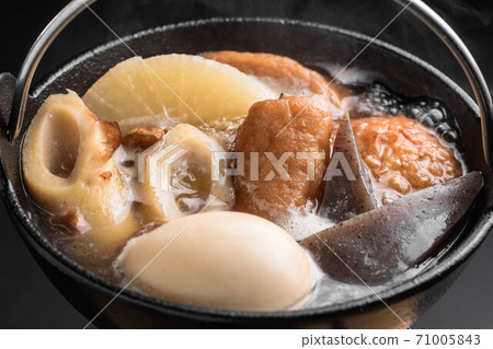 關東煮的冬天的味道 71005843