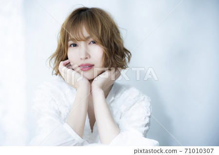 女性美容護髮 71010307