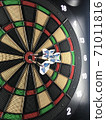 hat trick 71011816