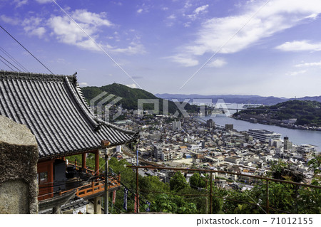 Senkoji Main Hall, Onomichi City, Hiroshima Prefecture 71012155