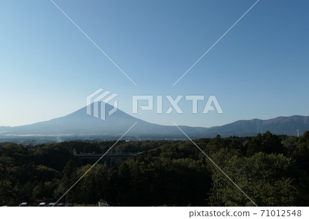 Fuji seen from Gotemba city 71012548