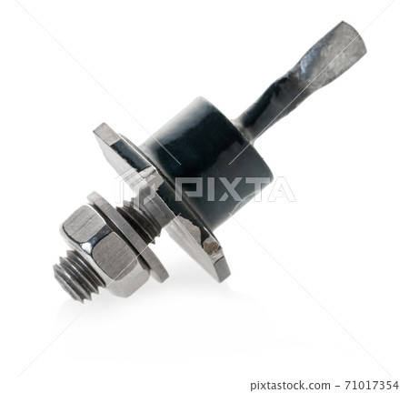 radio component diode closeup 71017354
