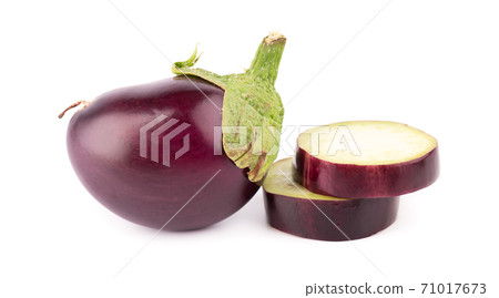 Eggplant isolated on white background. Fresh sliced eggplant or aubergine vegetable. 71017673