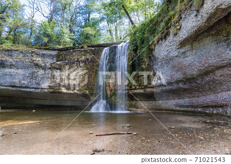 Cascades du Herisson, Waterfalls of the Herisson in the Jura France Cascades du Herisson, Waterfalls of the Herisson in the Jura France 71021543